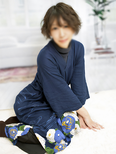 池袋人妻デリヘル【熟女の風俗最終章 池袋店】 みどり